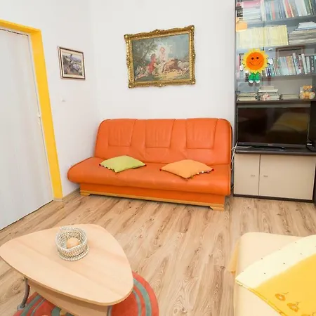 アパート Viki スプリト