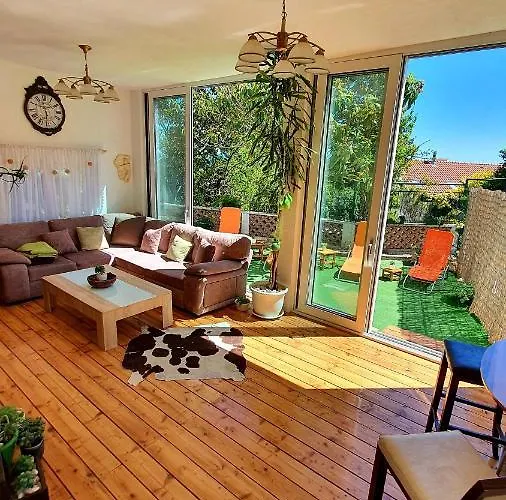 Viki Apartment